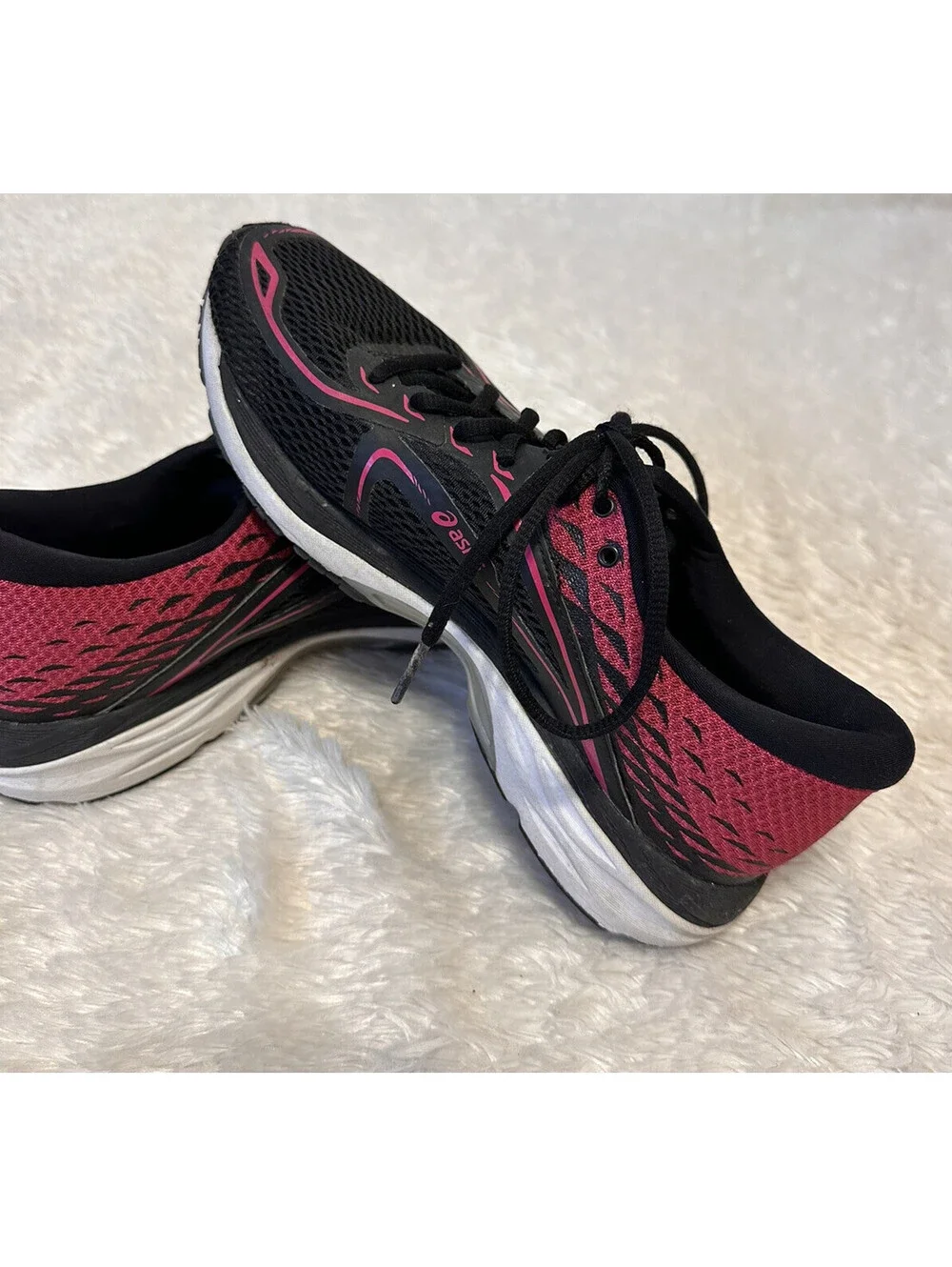 Asics shoes gel